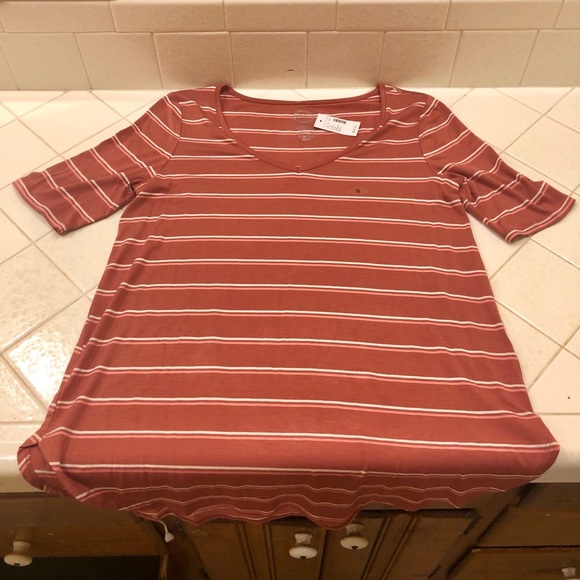 Maurice’s 24/7 Flawless striped tee. NWT small - Picture 4 of 16